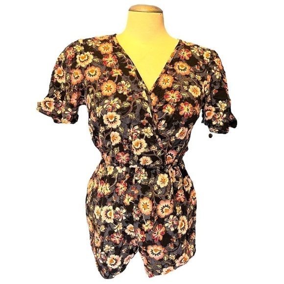 Band of Gypsies One Piece Short Romper/Playsuit - Picture 3 of 14